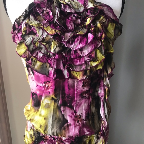 Beautiful Ruffled Top! Love the colors! - Picture 2 of 4